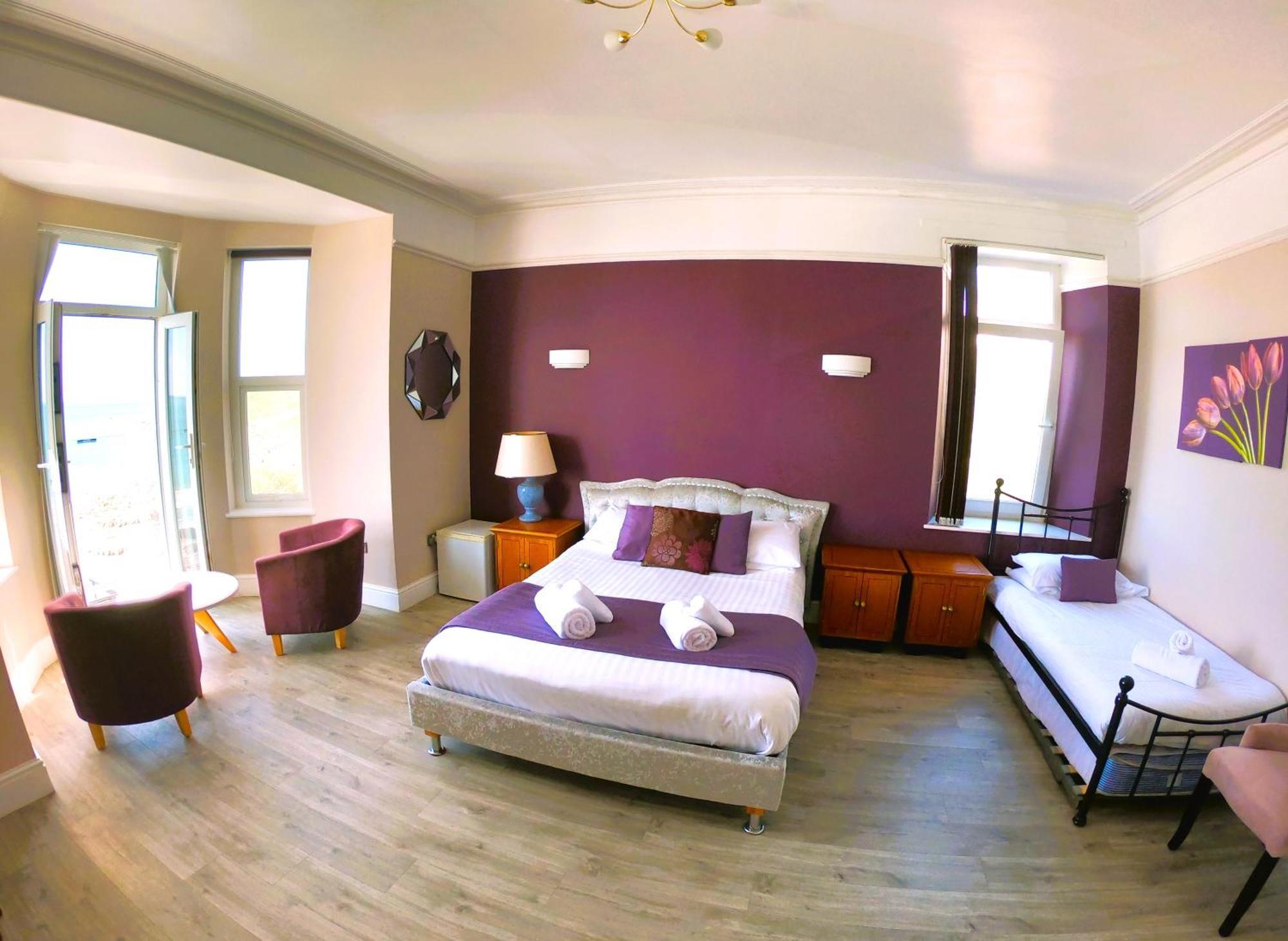 Lundy House Hotel วูลาโคมบ์ ภายนอก รูปภาพ