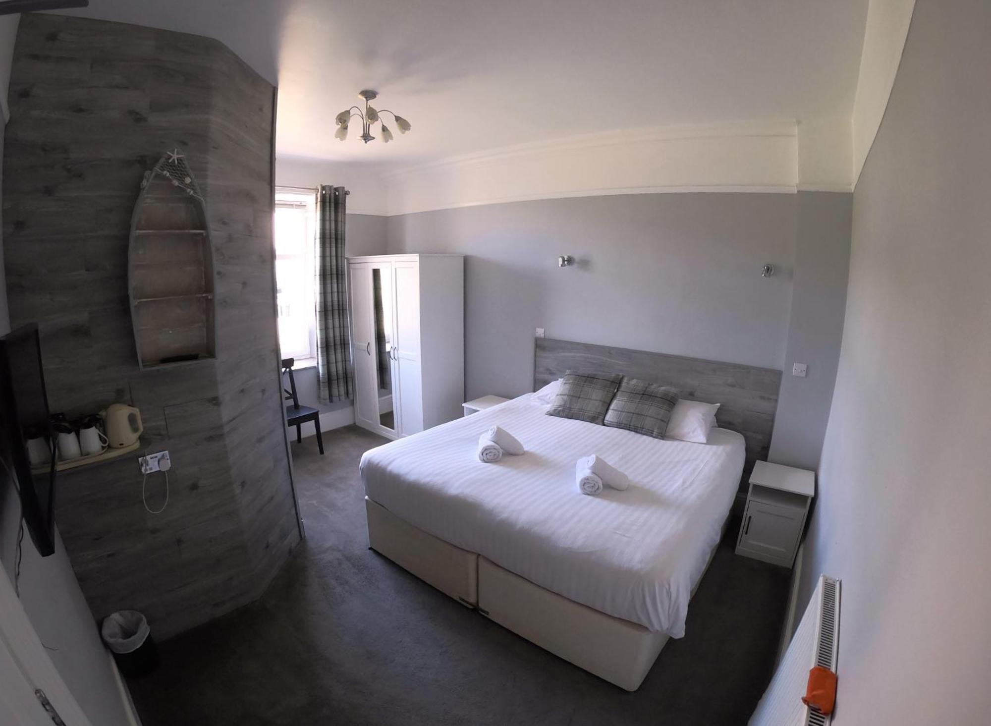 Lundy House Hotel วูลาโคมบ์ ภายนอก รูปภาพ