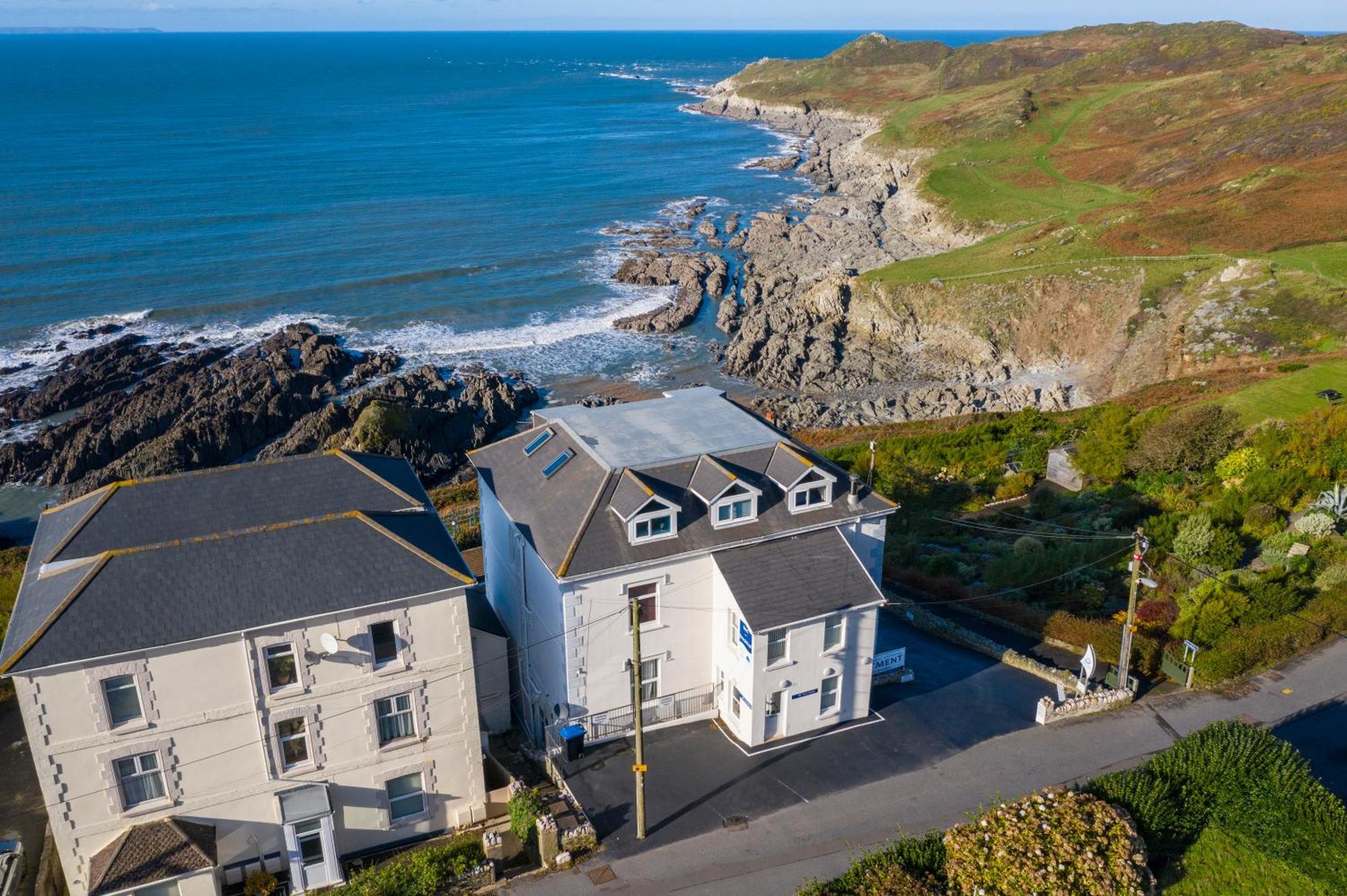 Lundy House Hotel วูลาโคมบ์ ภายนอก รูปภาพ
