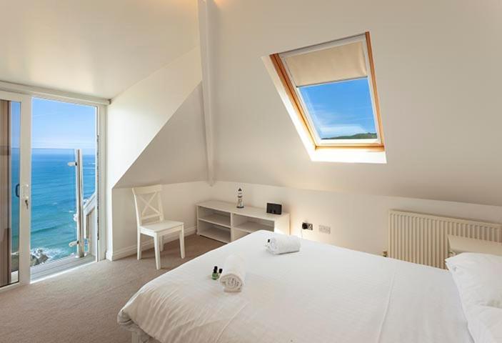 Lundy House Hotel วูลาโคมบ์ ภายนอก รูปภาพ